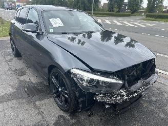 Salvage car BMW 1-serie 114D 2017/10