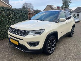 Schadeauto Jeep Compass 1.3I LIMITED 150 PK AUTOMAAT PANORAMA LEER 2020/10