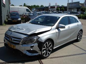škoda osobní automobily Mercedes A-klasse 1.5 A-180 CDI, A-180d 16_V (176.012; 176.212) 2014/12