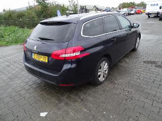 Peugeot 308 SW 1.6 HDi picture 1