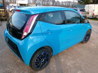 Toyota Aygo 1.0 X - 5 Drs picture 4