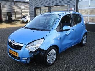 krockskadad bil auto Opel Agila 1.2 EDITION 2011/6