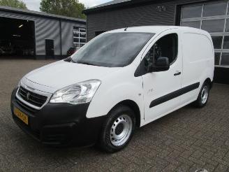 occasion commercial vehicles Peugeot Partner 120 1.6 HDI XR AIRCO/SCHUIFDEUR 2017/1