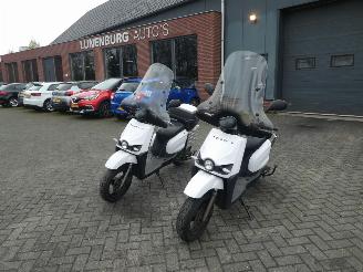 Avarii scootere Overige  Silence S02 6KWH Prijs is Per Set 2019/1
