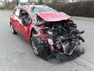 Auto incidentate Renault Clio 1.5 Energy dCi 90 FAP (7R0J; 7RBJ; 7RJJ; 7RKJ) 2015/1