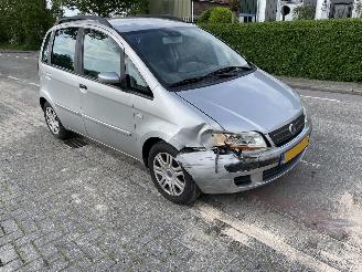 škoda osobní automobily Fiat Idea 1.4-16V 2004/9