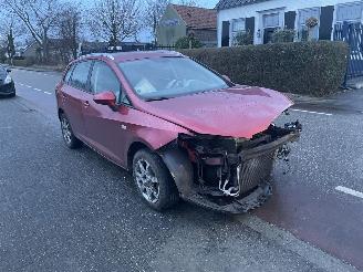 uszkodzony samochody osobowe Seat Ibiza 1.4-16v Combi 2010/6