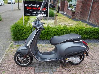 dommages scooters Vespa  SPRINT SNOR 2016/9