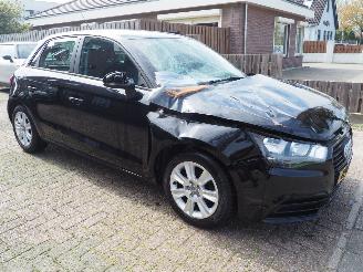 Audi A1 1.2 tfsi attraction picture 3