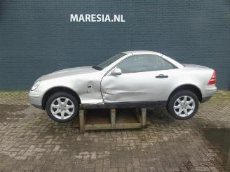 rozbiórka samochody osobowe Mercedes SLK SLK (R170), Cabrio, 1996 / 2004 2.3 230 K 16V 1999/12
