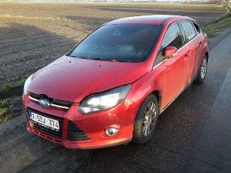 damaged commercial vehicles Ford Focus 1.6 TDCI 2011/6