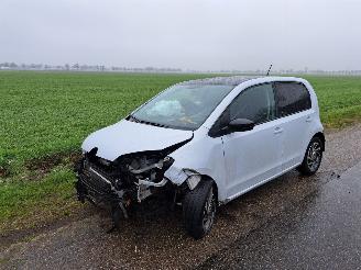 Coche accidentado Volkswagen Up 1.0 tsi 2017/1