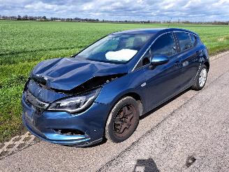 damaged commercial vehicles Opel Astra K 1.0 12V 2016/3