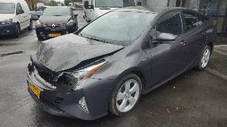 disassembly passenger cars Toyota Prius 1.8 Executive 2019/2