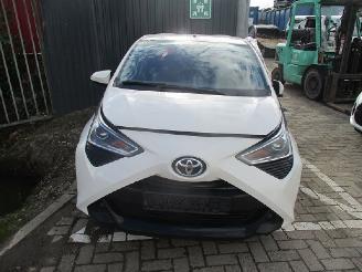 Voiture accidenté Toyota Aygo  2019/1