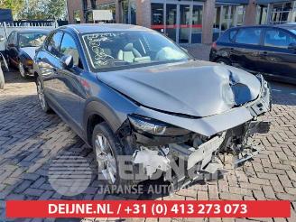 Damaged car Mazda CX-30 CX-30 (DM), SUV, 2019 2.0 e-SkyActiv-G 122 16V 2021