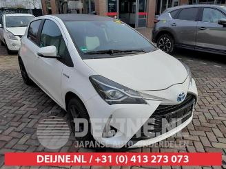 dommages  camping cars Toyota Yaris Yaris III (P13), Hatchback, 2010 / 2020 1.5 16V Hybrid 2017/7