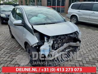 Auto incidentate Toyota Aygo Aygo (B40), Hatchback, 2014 1.0 12V VVT-i 2017/4