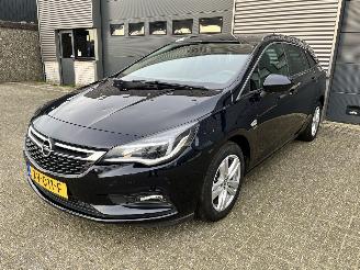 Vaurioauto  passenger cars Opel Astra SPORTS TOURER 1.4T CLIMA / NAVI / CRUISE / 150PK 2019/3