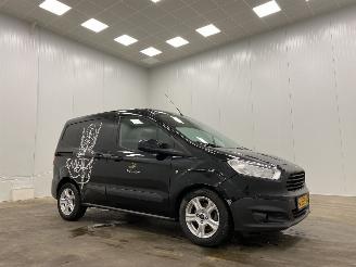 Auto incidentate Ford Transit Courier 1.5 TDCI Airco 2017/1