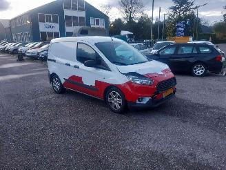 Ford Courier Transit Courier Van 1.5 TDCi picture 2