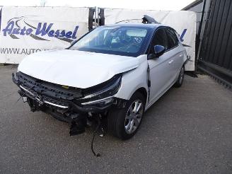 damaged passenger cars Opel Corsa 1.2 Elegance 2022/5