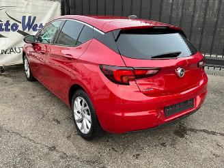 Opel Astra 1.2 Turbo Elegance picture 4