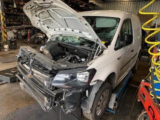 Autoverwertung Volkswagen Caddy Caddy IV, Van, 2015 2.0 TDI 75 2015/11