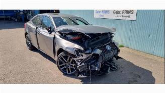 uszkodzony samochody osobowe Lexus IS IS (E3), Sedan, 2013 300h 2.5 16V 2020/4