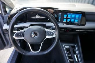 Volkswagen Golf 1.0 eTSI 81kW Virtual Cockpit Life picture 21