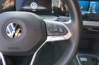 Volkswagen Golf 1.0 eTSI 81kW Virtual Cockpit Life picture 24