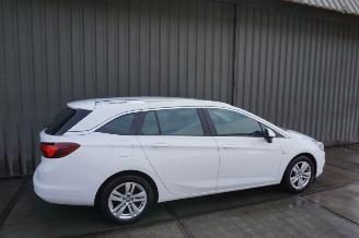 Opel Astra 1.6 CDTI 81kW Online Edition picture 4