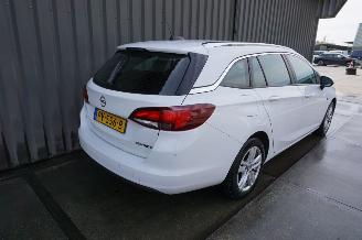 Opel Astra 1.6 CDTI 81kW Online Edition picture 5