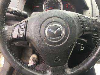 Mazda 5 mazda 5 2.0 DTCI MPV picture 14