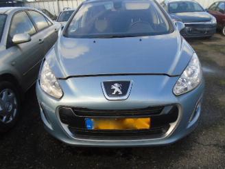 Peugeot 308 HDI AUTOMAAT picture 3