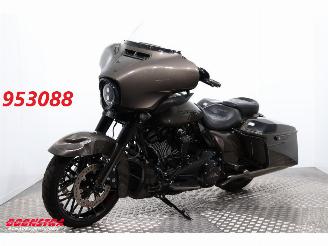 Sloopauto Harley-Davidson Street Glide CVO 117 Rockford Fosgate Cruise Heizgriffe Navi Bluetooth 2021/4