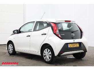 Toyota Aygo 1.0 VVT-i x-fun Airco Cruise picture 4