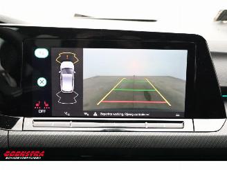 Volkswagen Golf 1.5 eTSI DSG R-Line ACC LED LRHZ Virtual Camera SHZ picture 22