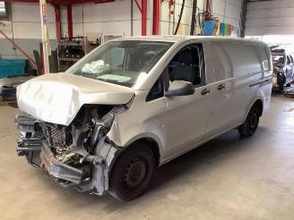 damaged passenger cars Mercedes Vito Vito (447.6), Van, 2014 1.6 111 CDI 16V 2015/5