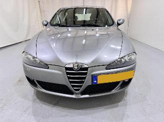 Alfa Romeo 147 1.6 16V Distinctive Clima picture 2