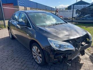 Démontage voiture Opel Astra Astra J (PC6/PD6/PE6/PF6), Hatchback 5-drs, 2009 / 2015 1.4 Turbo 16V 2011/11
