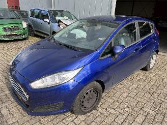 Voiture accidenté Ford Fiesta 1.5 TDCI Style  5 Drs 2015/11