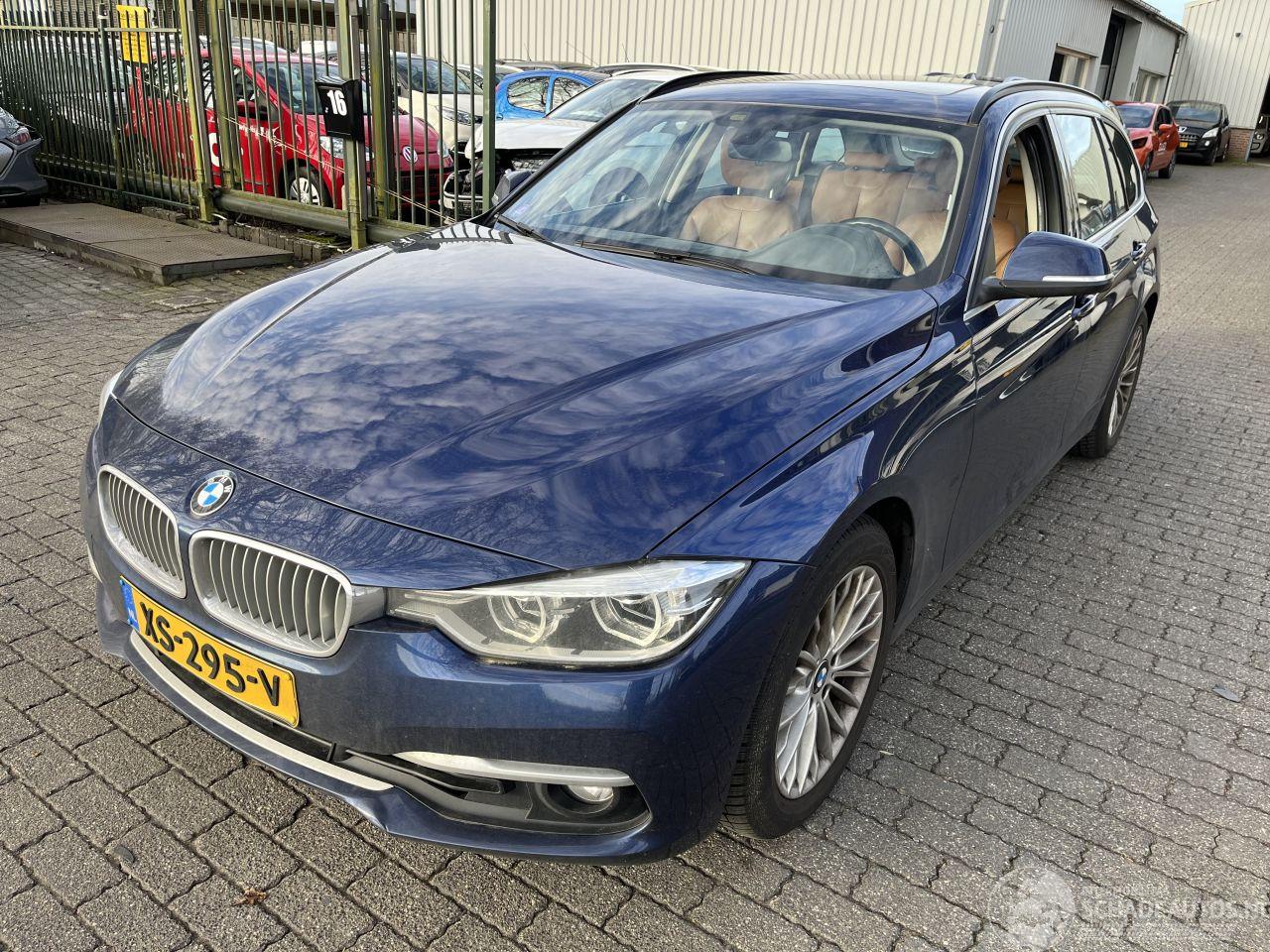 BMW 3-serie 320i Automaat Stationcar Luxury Edition