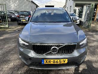 Volvo XC40 2.0 T4 AWD  Momentum  Automaat picture 2