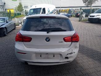 Salvage car BMW 1-serie 2016 BMW 118i 2016/1