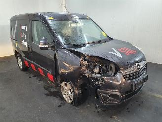 Damaged car Opel Combo 1.6 CDTI L1H1 Sport 2017/2