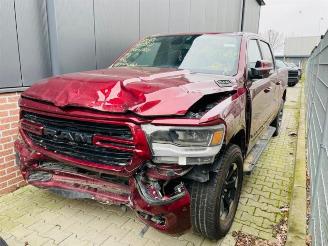 Damaged car Dodge Ram 1500 Crew Cab (DS/DJ/D2), Pick-up, 2010 5.7 Hemi V8 4x4 2019