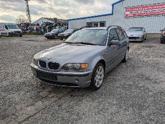 damaged commercial vehicles BMW 3-serie E46 Touring 316i 2003/7
