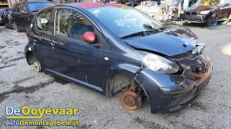 skadebil auto Toyota Aygo Aygo (B10), Hatchback, 2005 / 2014 1.0 12V VVT-i 2005/12