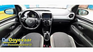 Toyota Aygo Aygo (B40), Hatchback, 2014 1.0 12V VVT-i picture 2